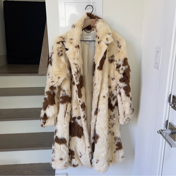 Anthropologie Maeve Grand Glam Faux Fur Coat Long Jacket in Cream and Brown - Picture 3 of 7